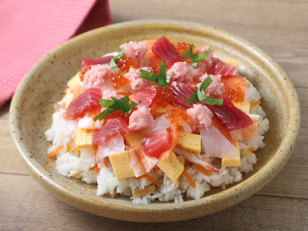 寿司ネタパックを使って　彩りバラちらし（五目）のレシピ・作り方
