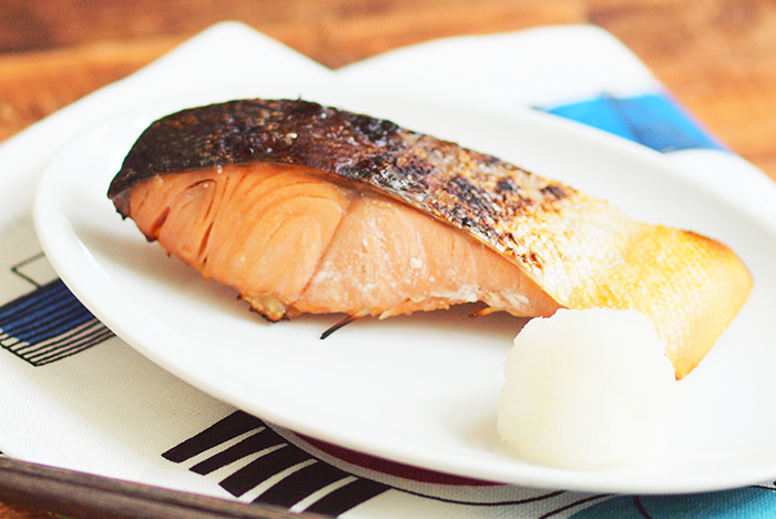 下味冷凍 鮭の甘酢みそ焼き　レシピ画像