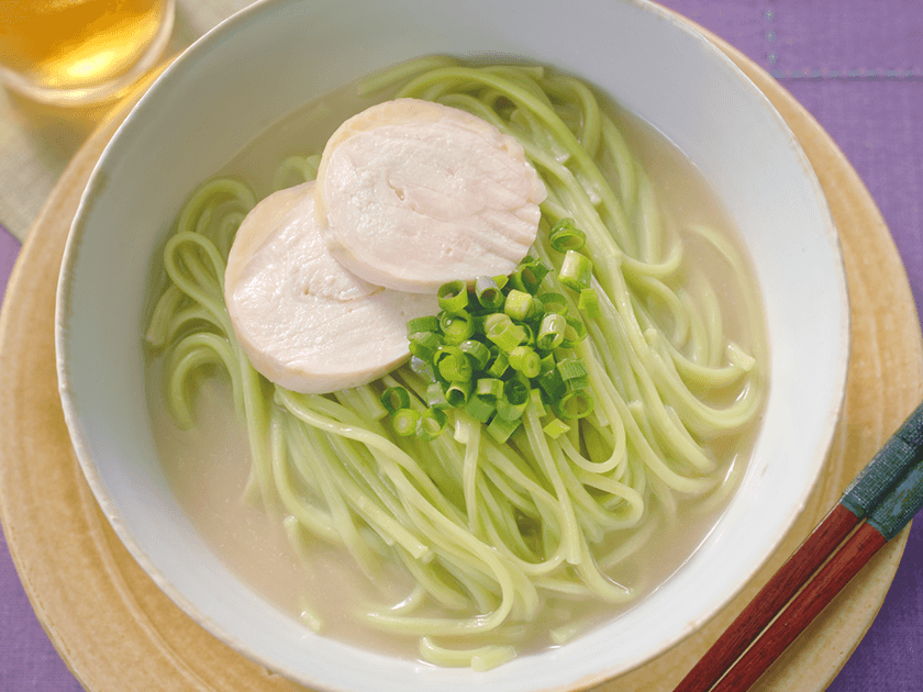 とんこつ鶏ハムそうめん