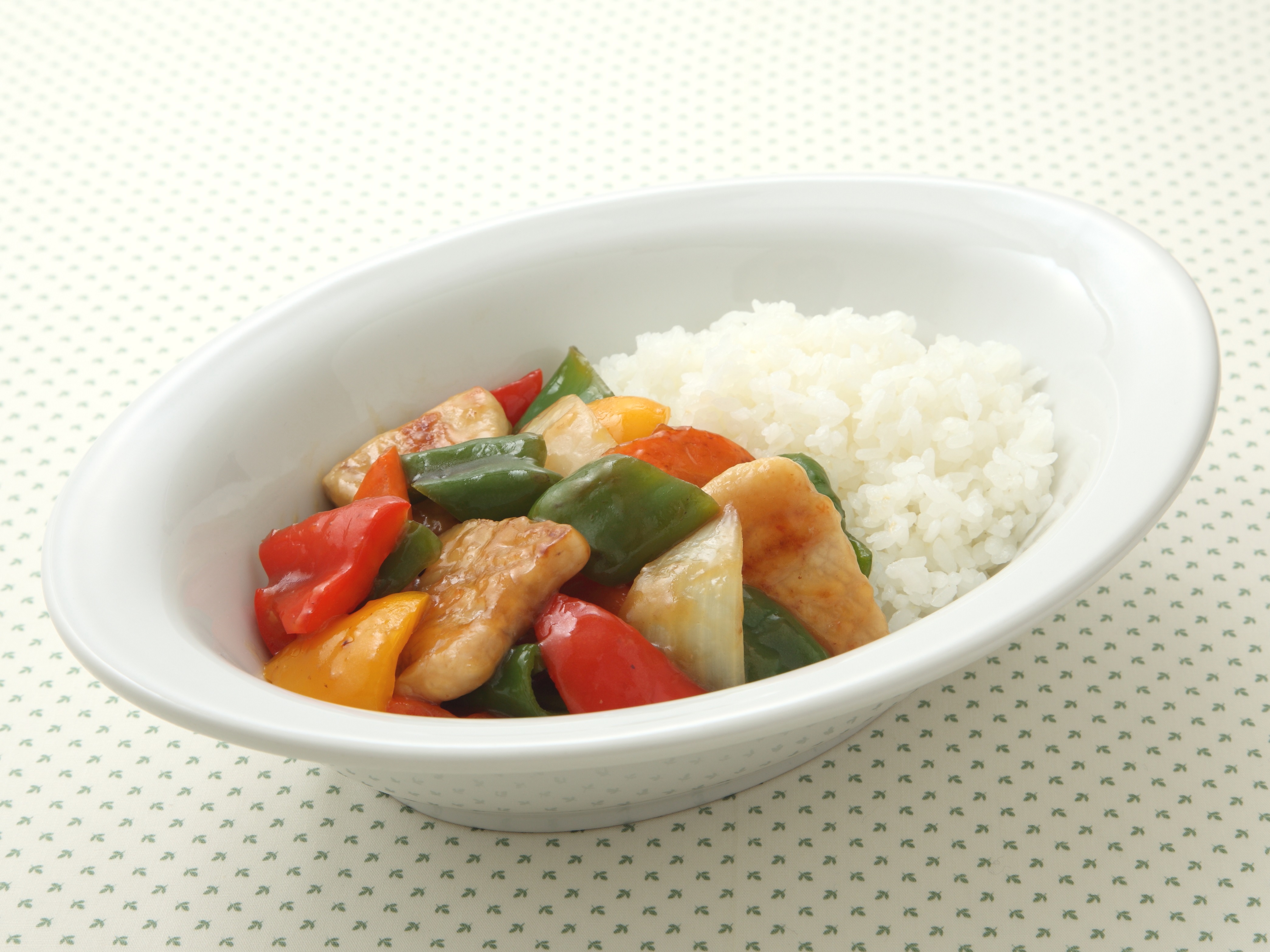 ５種野菜の揚げない酢豚ごはん