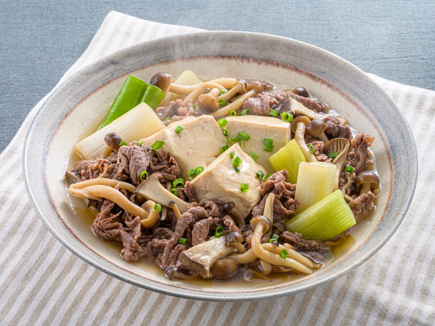 きのこ肉豆腐のレシピ・作り方