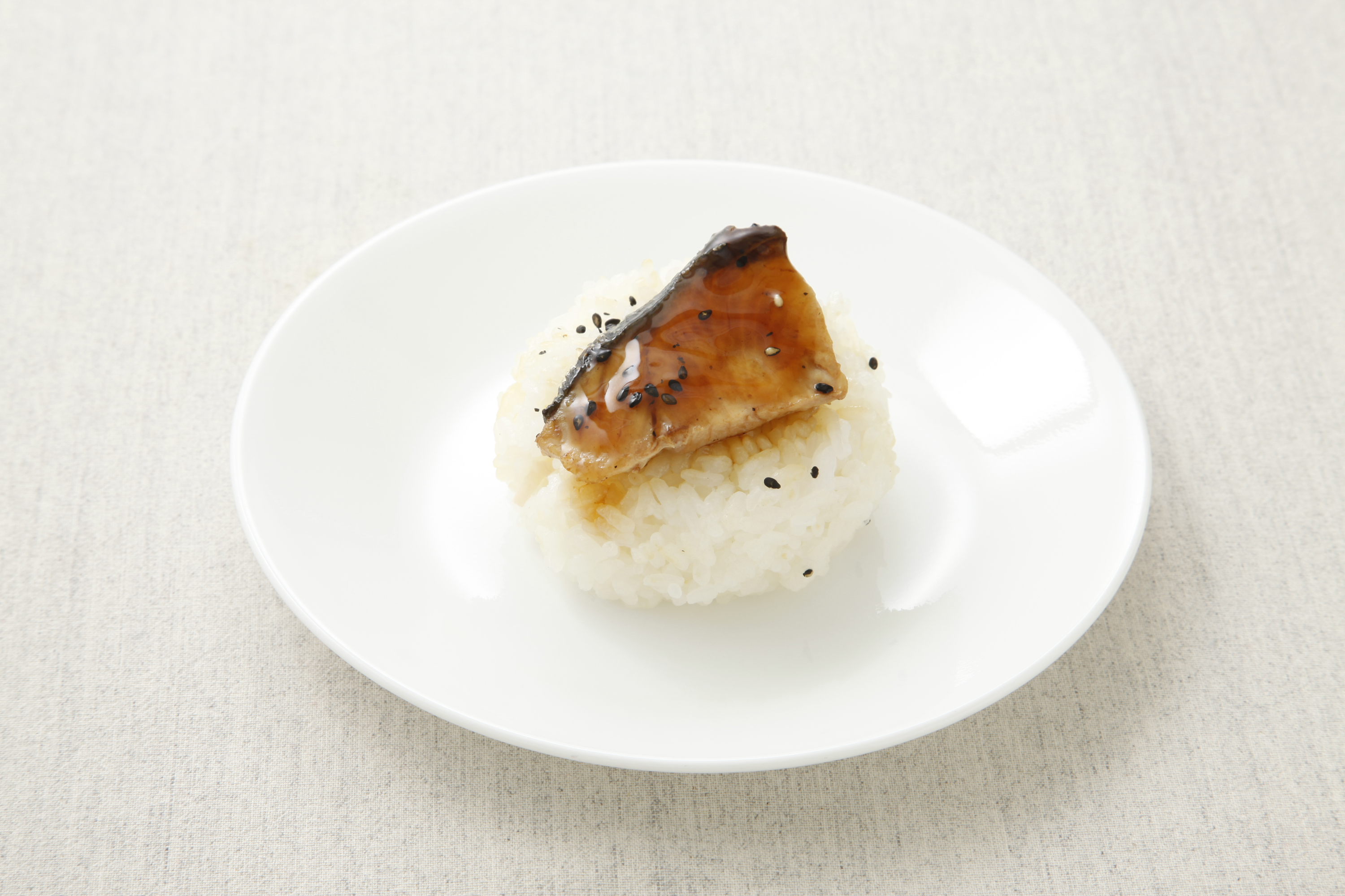 ブリの照り焼きむすびすし