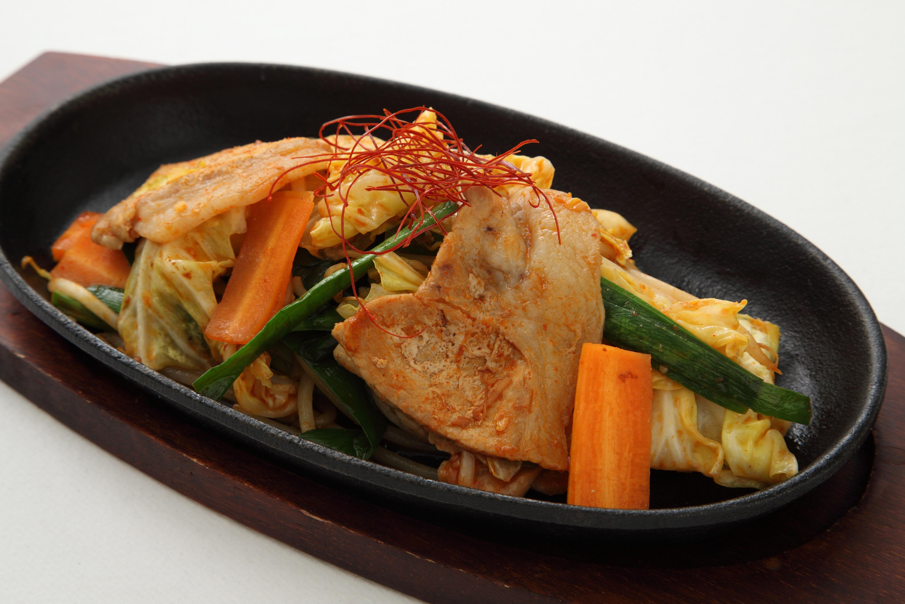 豚肉と野菜のチゲ炒め
