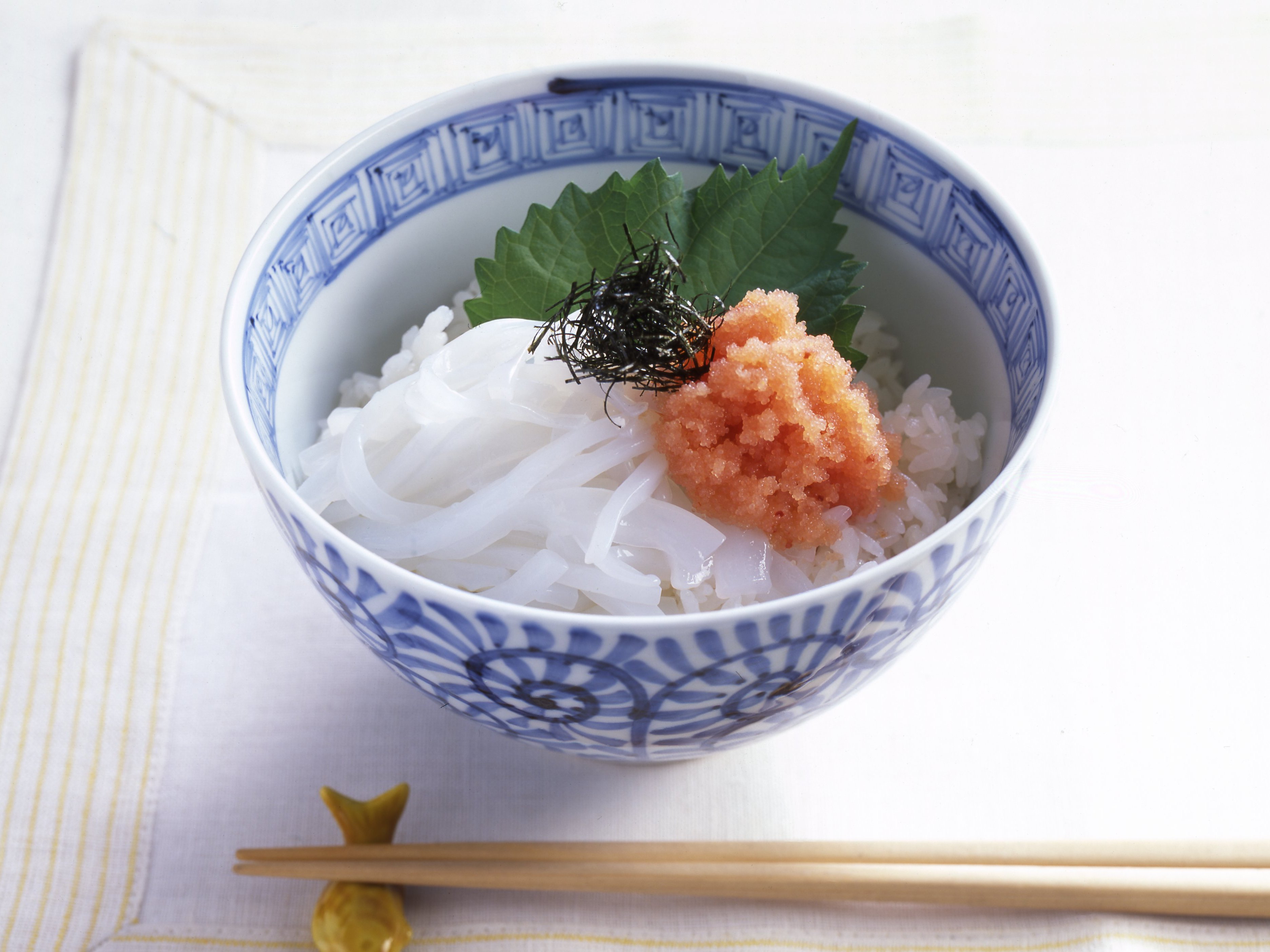 いかと明太子のすし丼