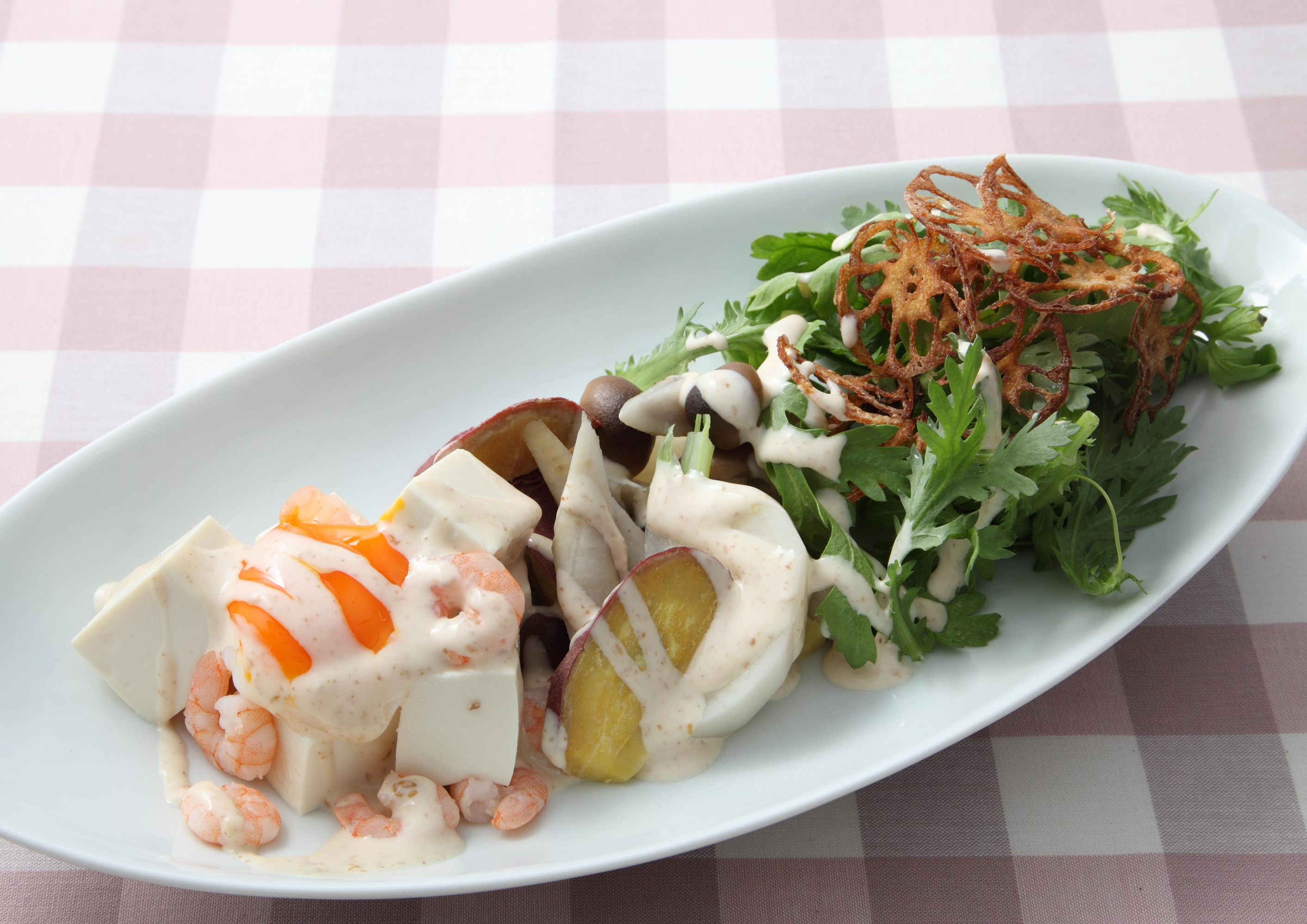 和素材のごま豆乳サラダ