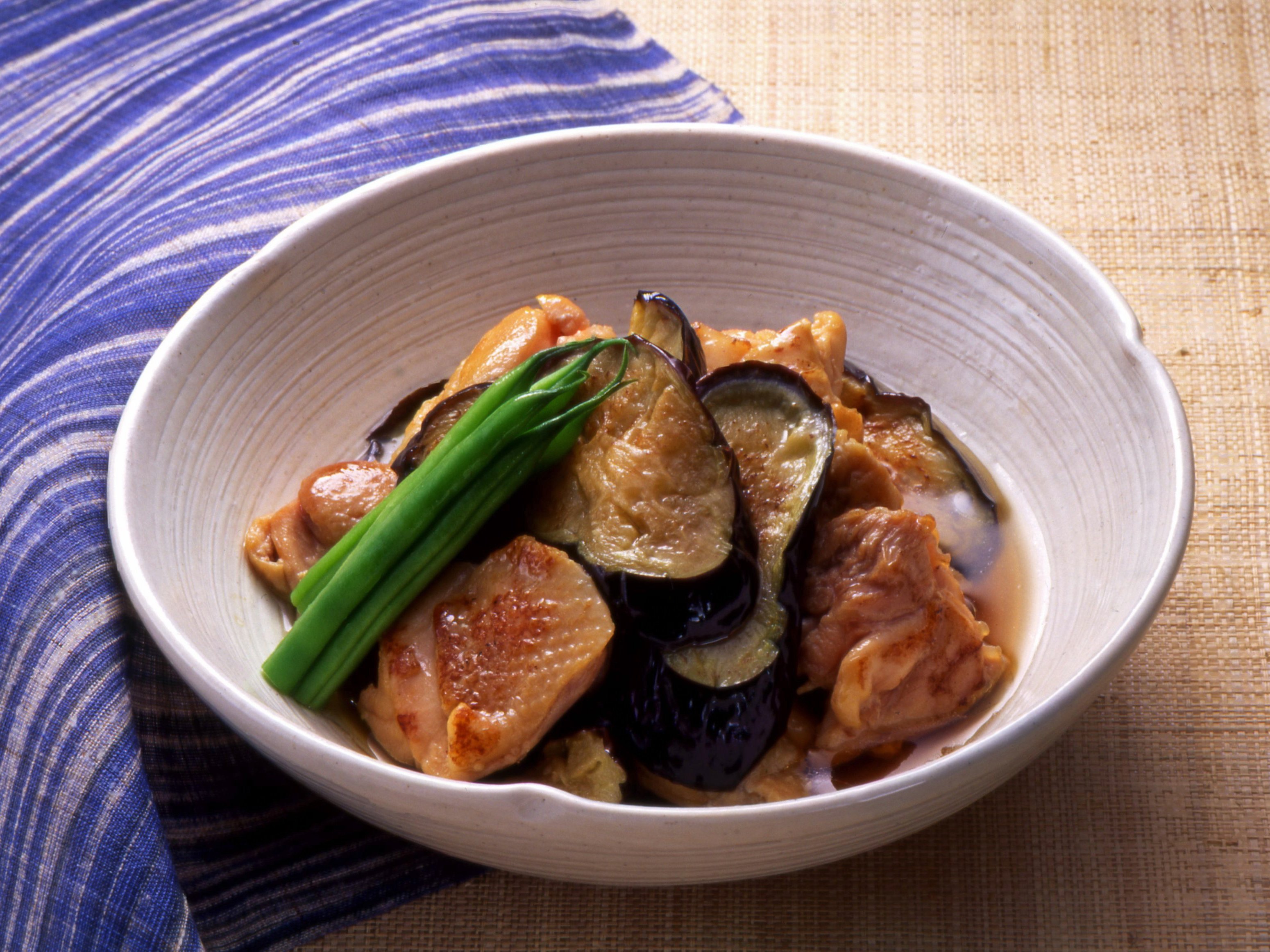 なすと鶏肉の煮物