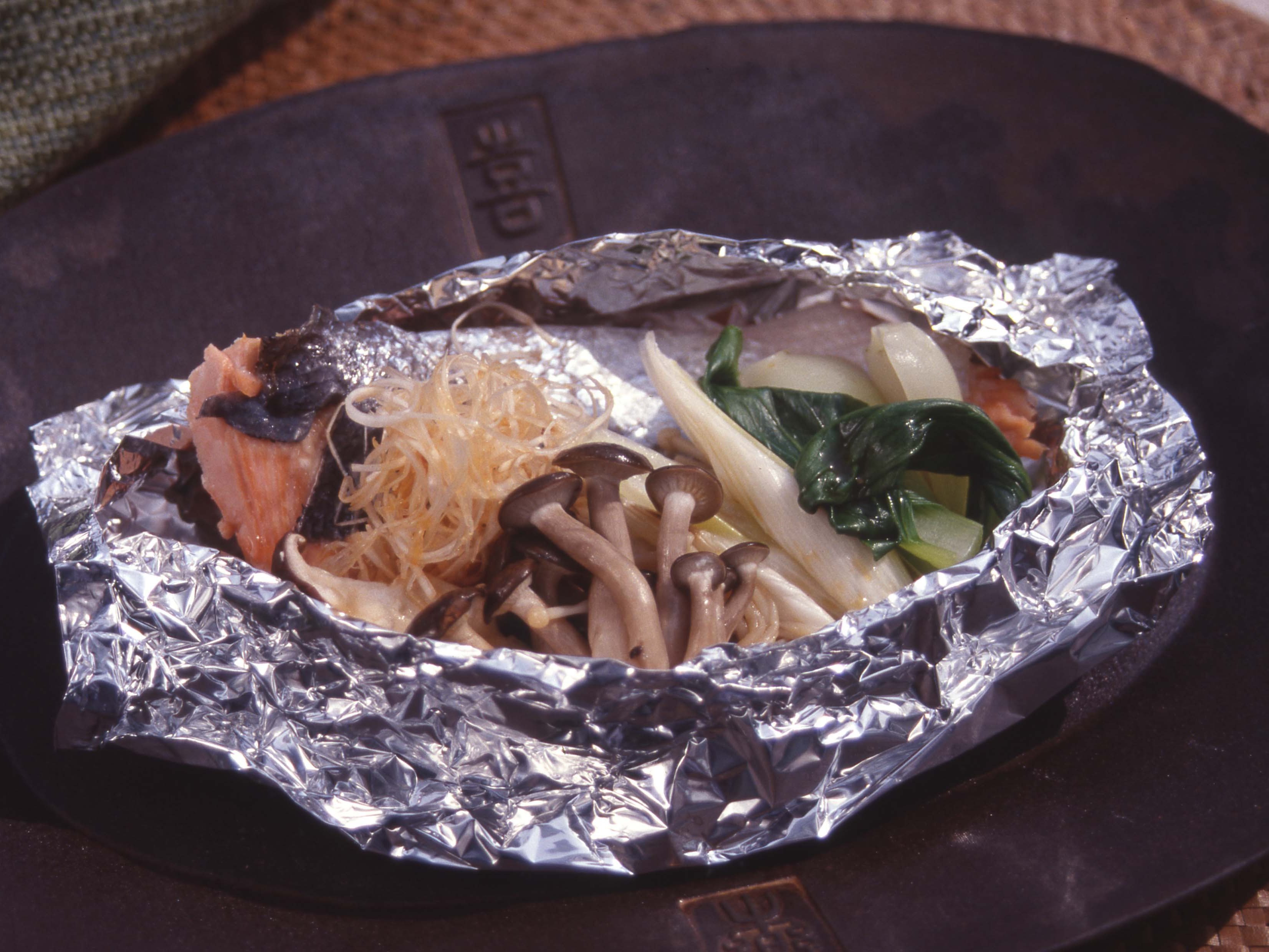 鮭ときのこの中華風ホイル焼きのレシピ・作り方