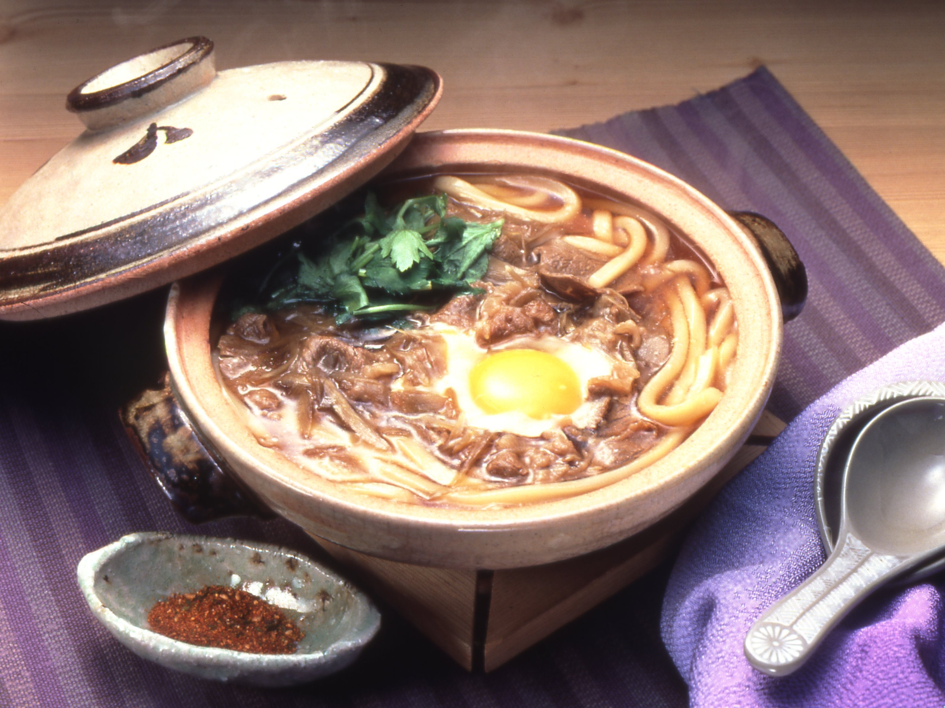 ごぼう牛肉煮込みうどん