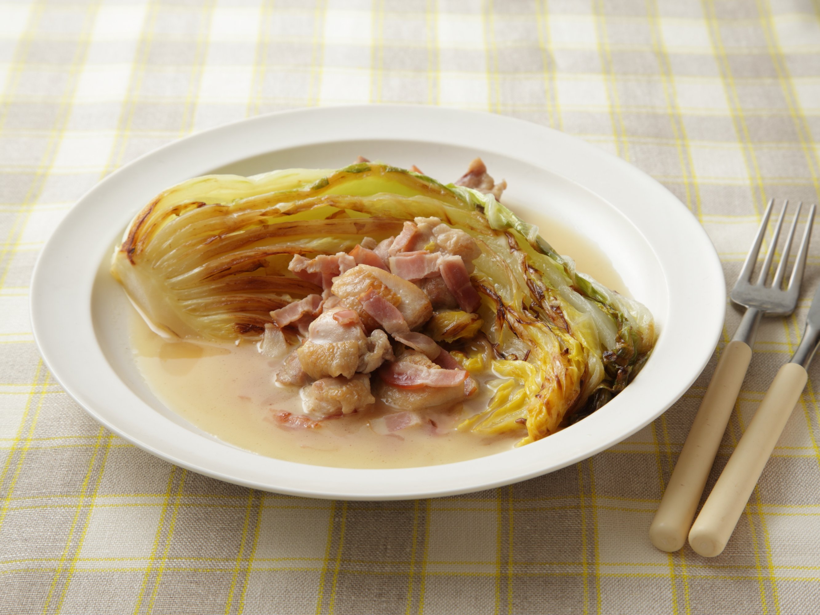 白菜と鶏肉のあっさりバター煮