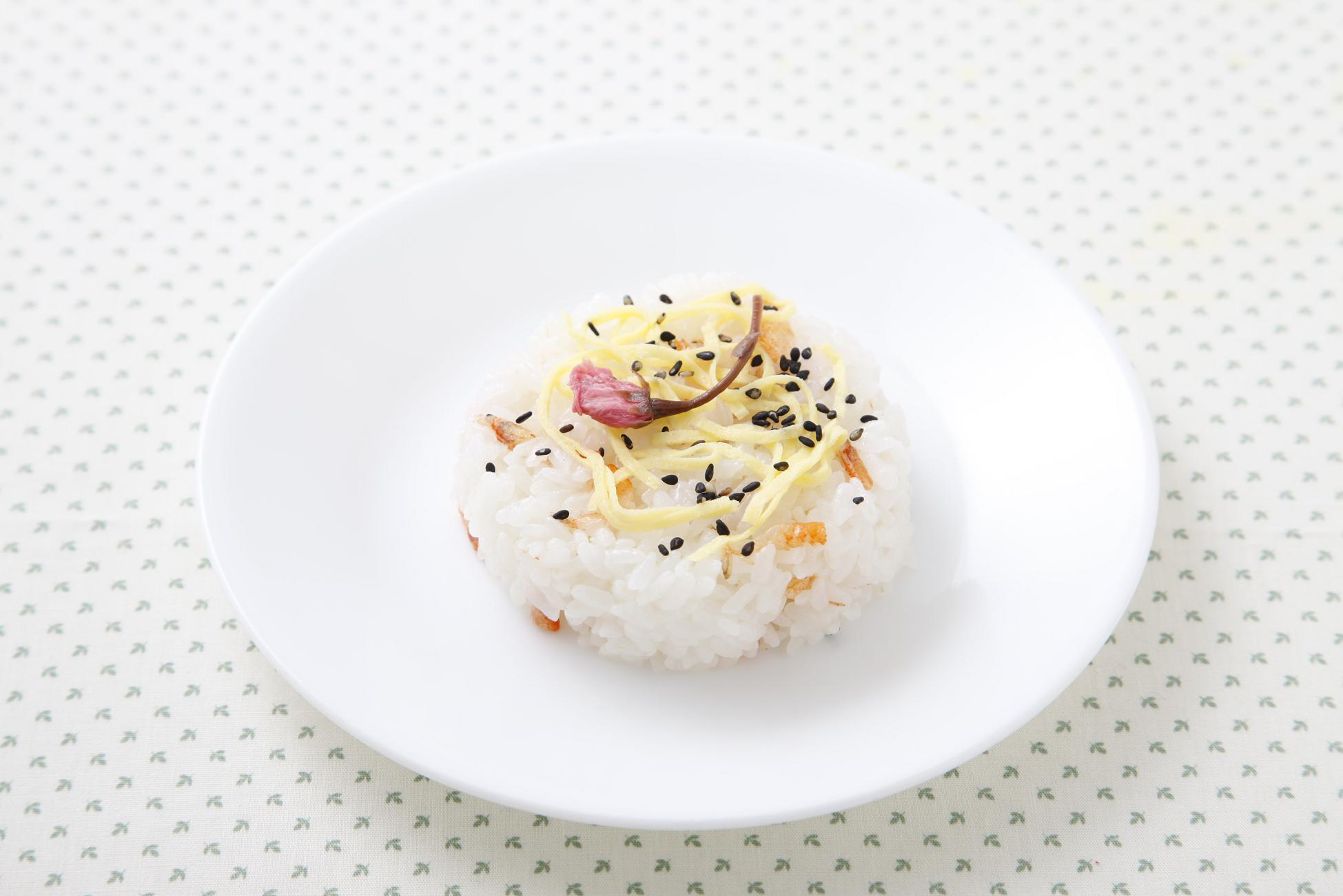 桜の花 塩漬け のレシピ レシピ ミツカン業務用商品 メニューサイト