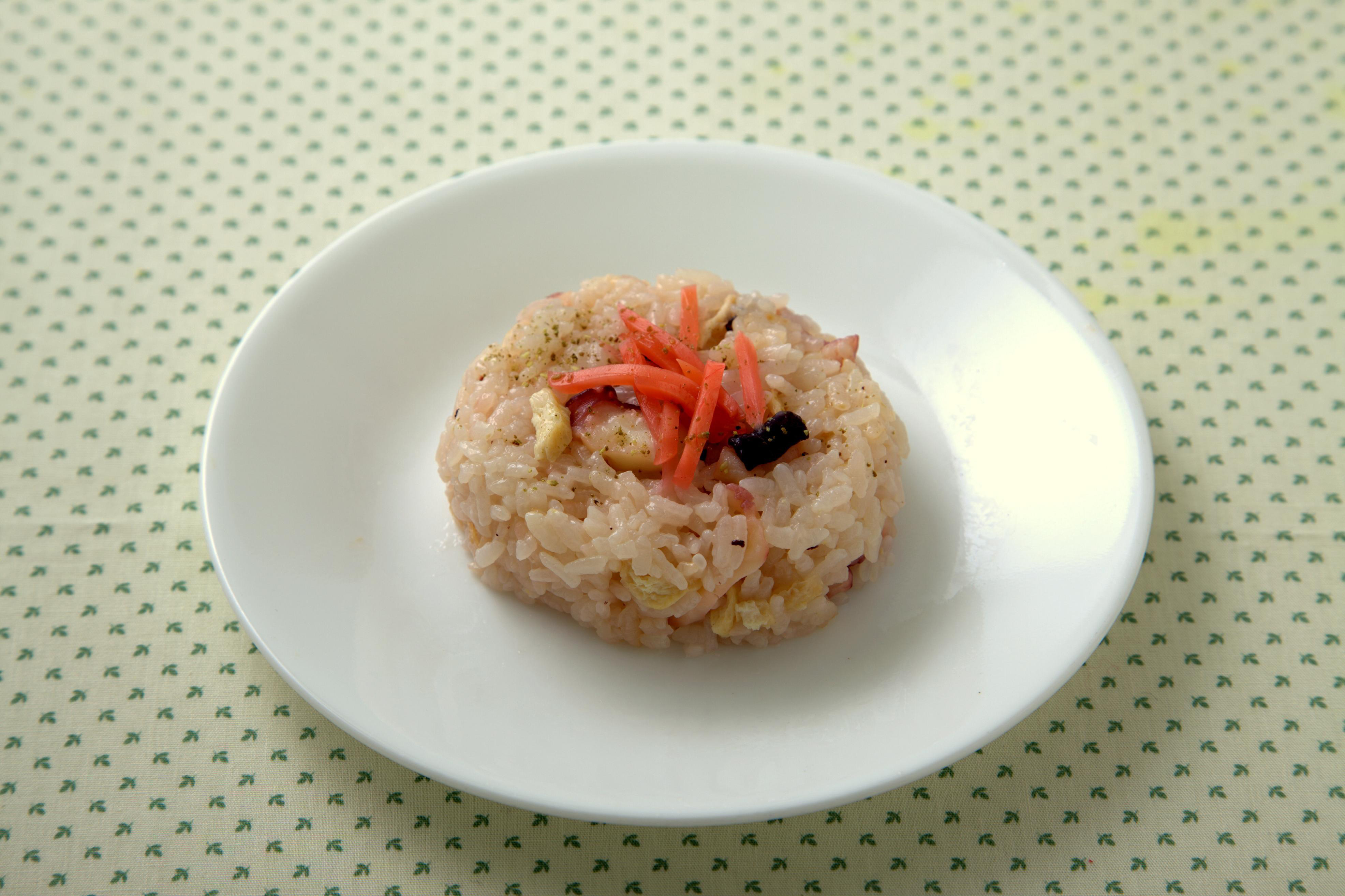 たこめしむすびすし