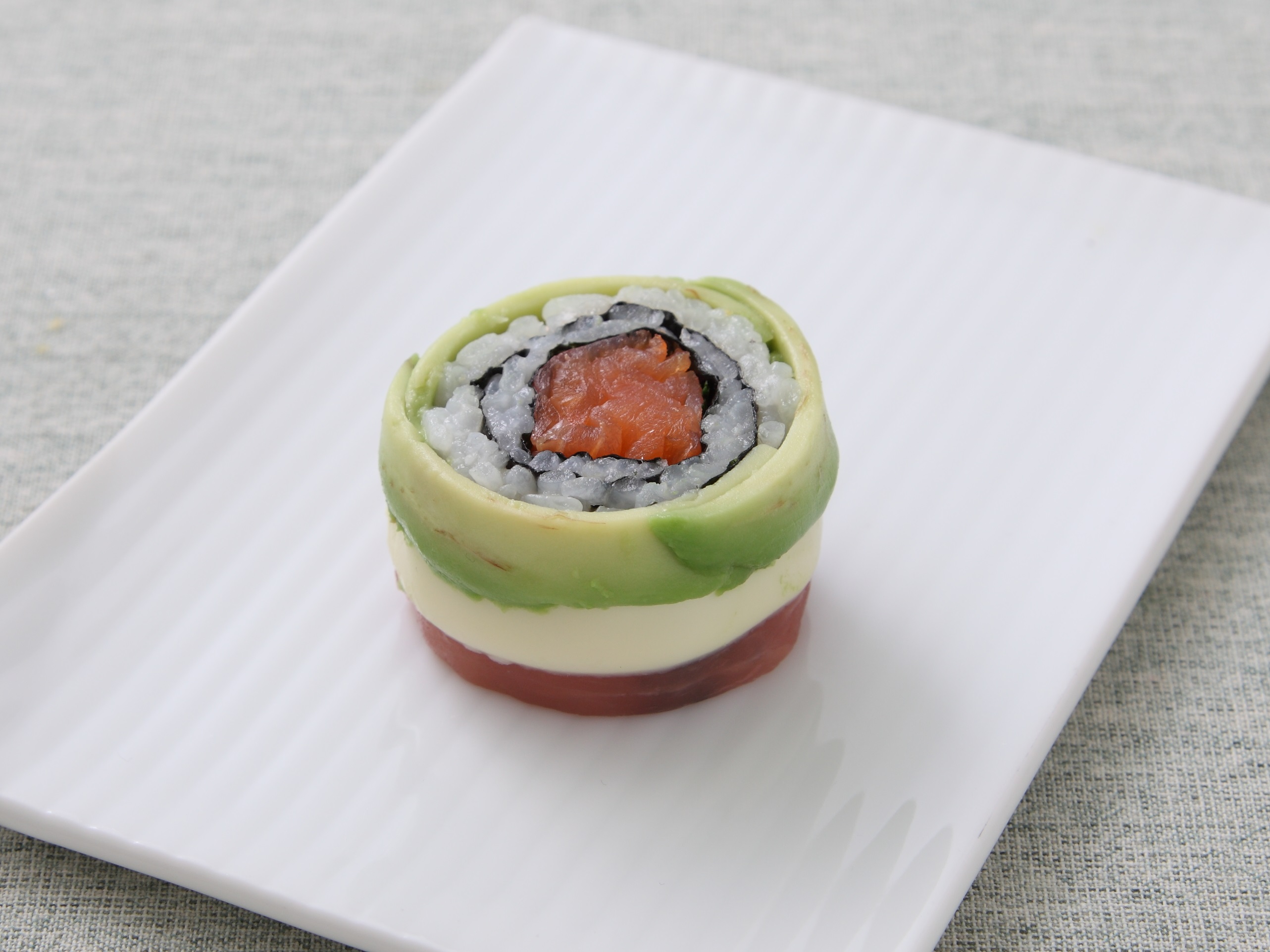 彩り巻き　スモークサーモン