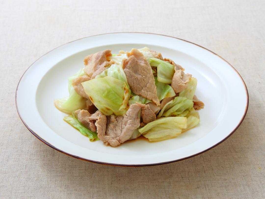 豚肉とキャベツの「追いがつおつゆ」炒め