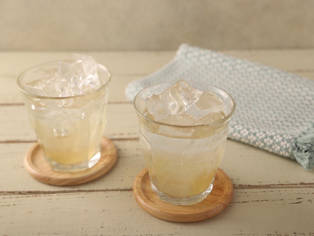 「すっきりりんご酢」の水割り