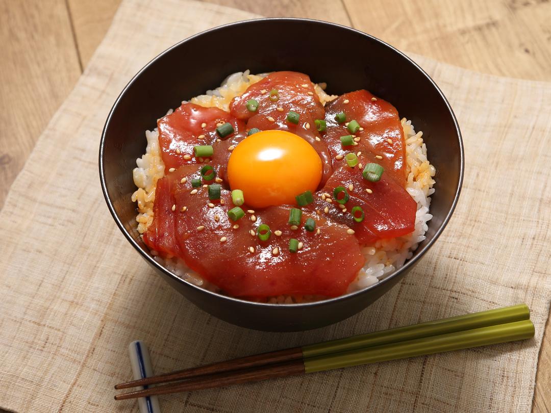 まぐろの韓国風やみつき漬け丼