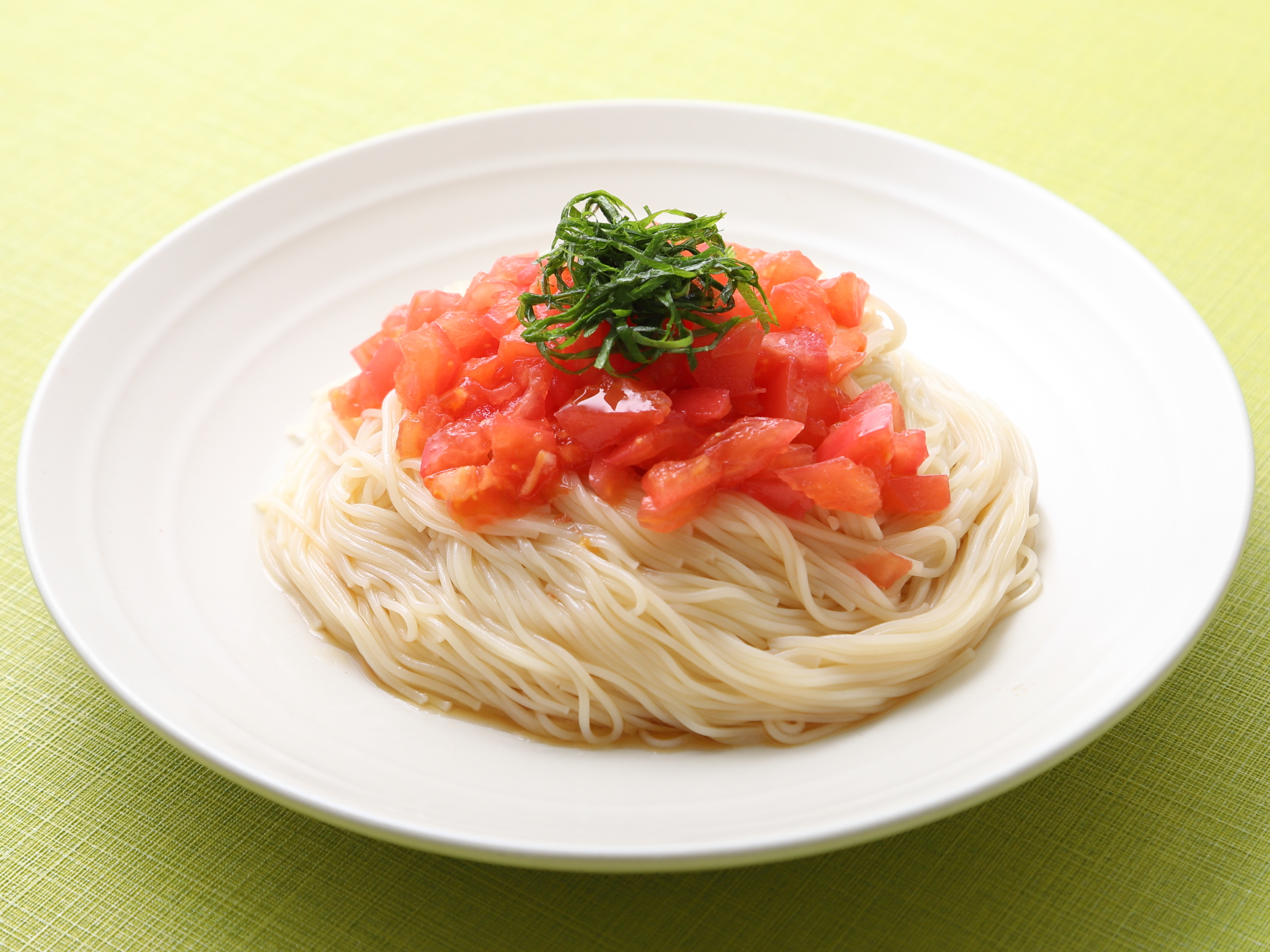 丸ごとトマトのカッペリーニ風そうめん