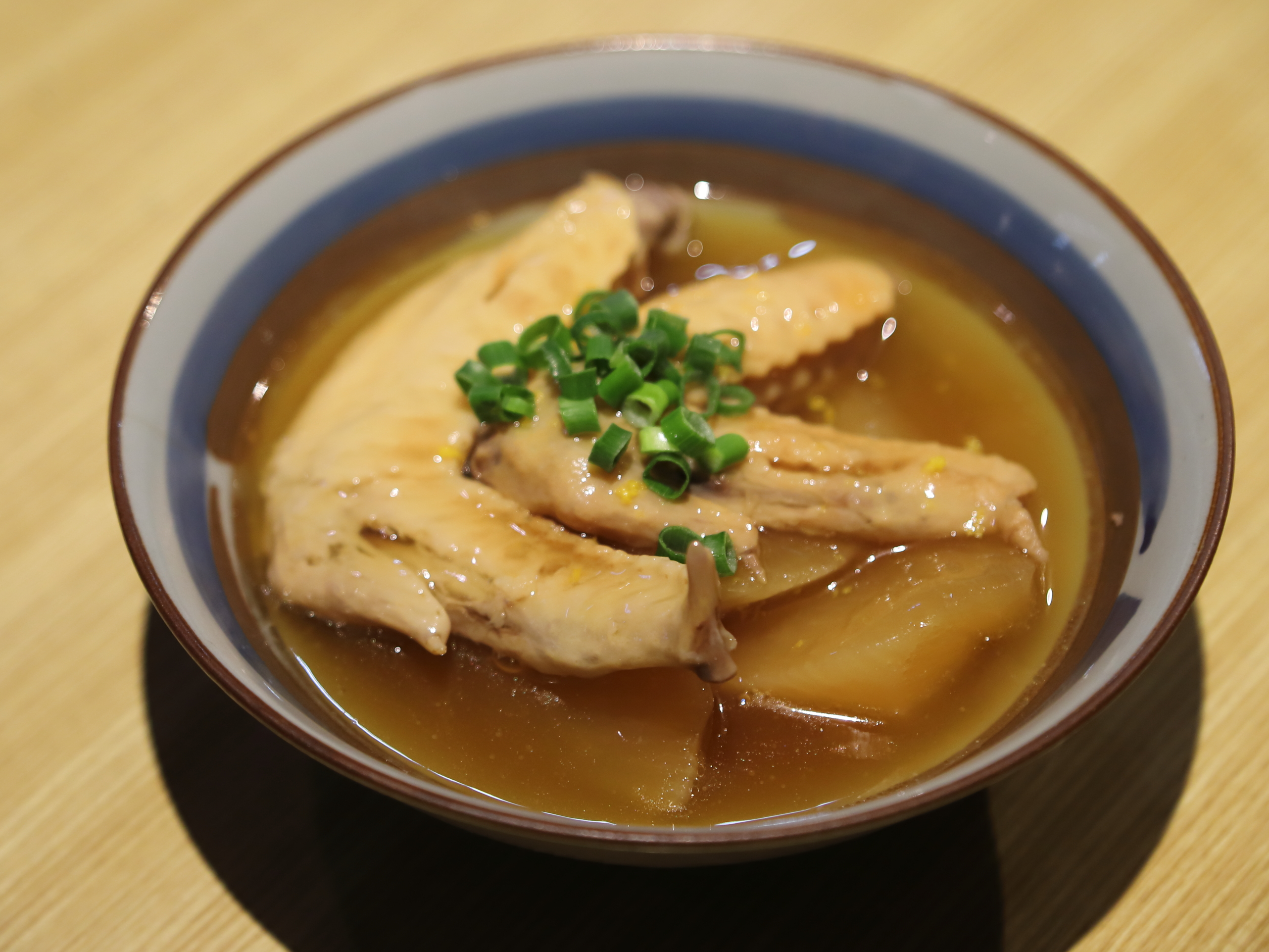 鶏の手羽先と大根のほろほろ煮