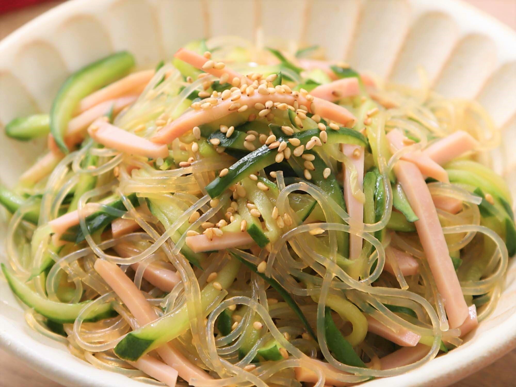 レンジでカンタン！きゅうりとハムの春雨サラダのレシピ・作り方