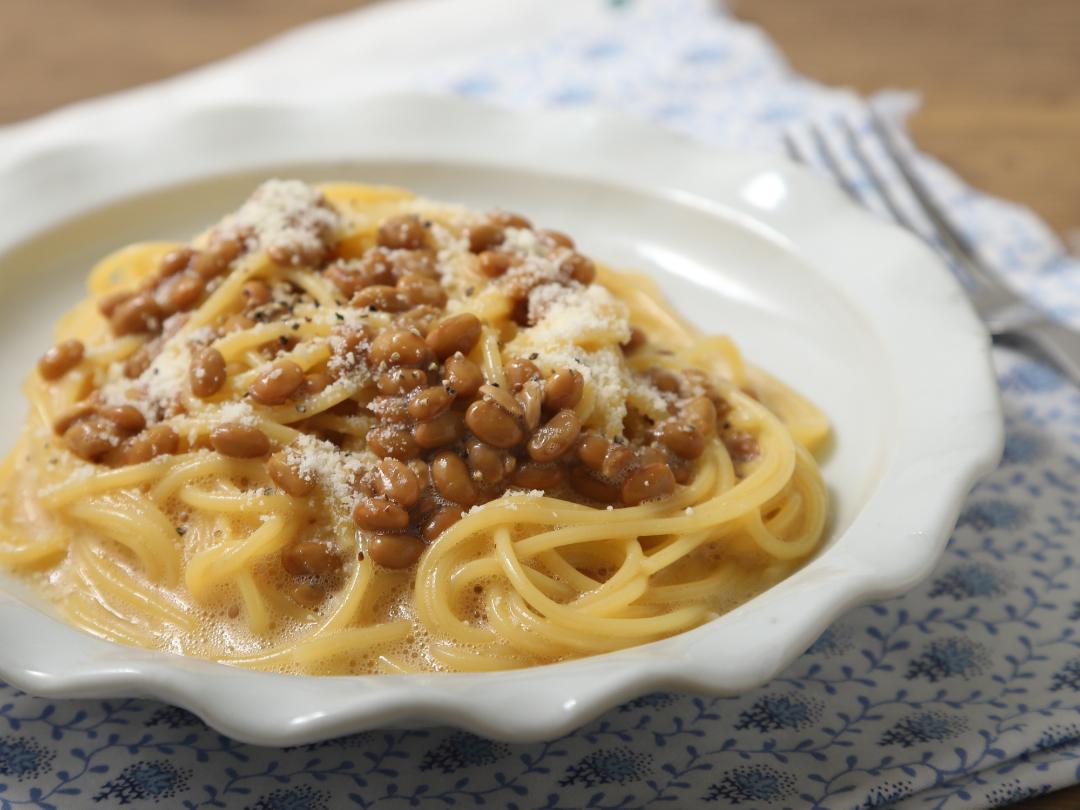 簡単！混ぜるだけ！カルボナーラ風納豆スパゲティ