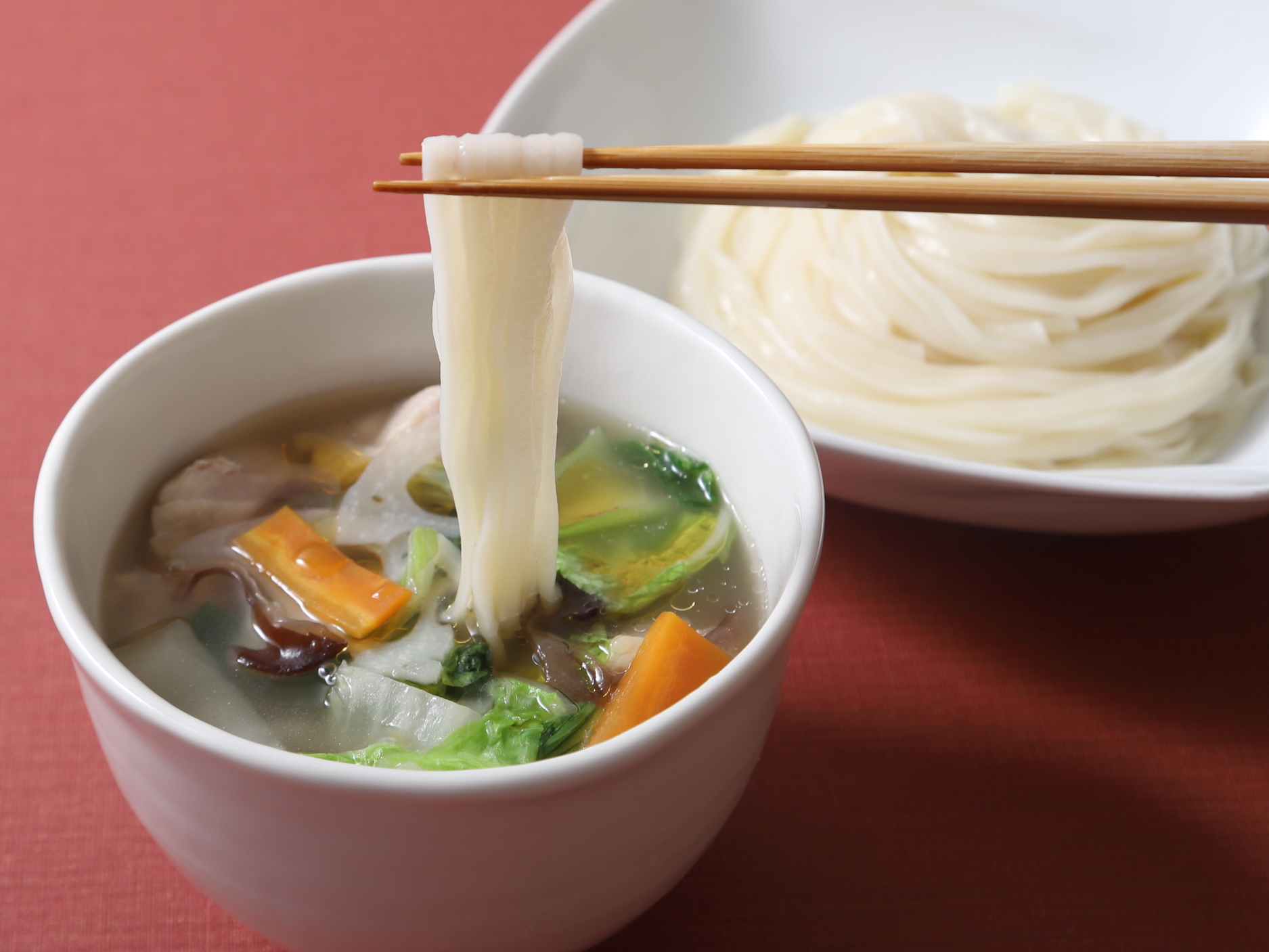 １／２日分の野菜が摂れるあんかけつけうどん