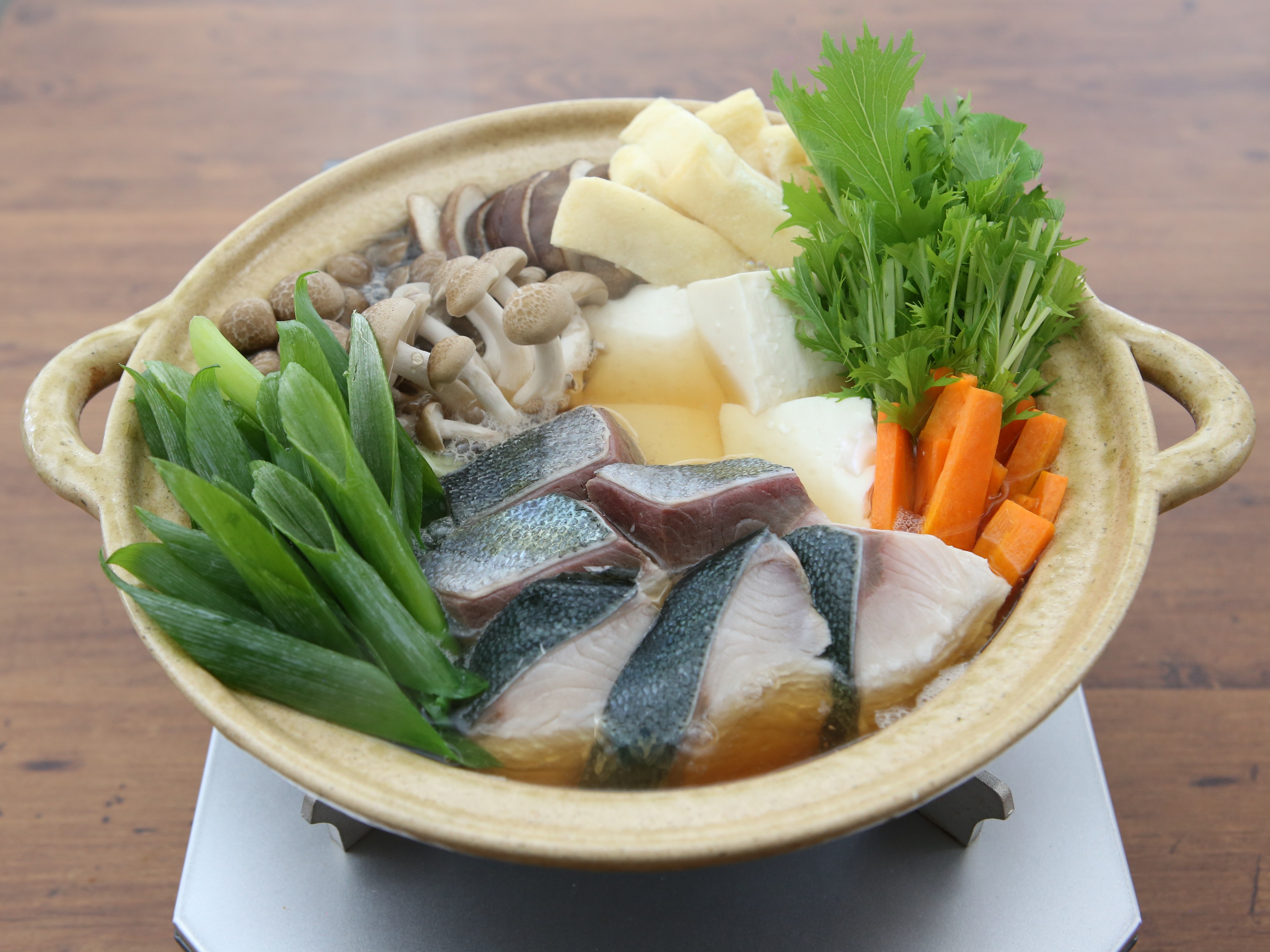 まるごと九条ねぎとぶりの寄せ鍋のレシピ・作り方