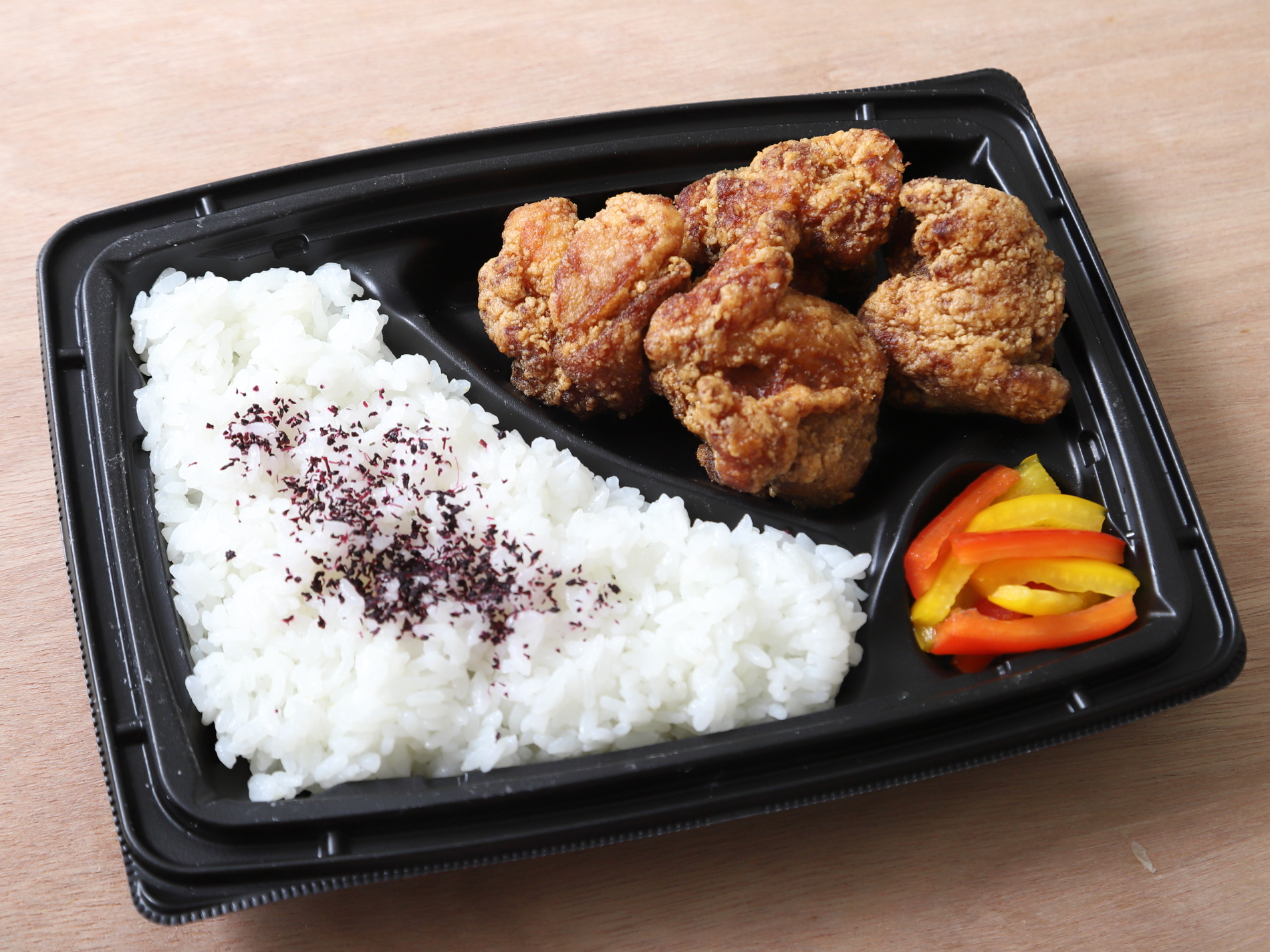パプリカのピクルス（鶏の唐揚げ弁当）
