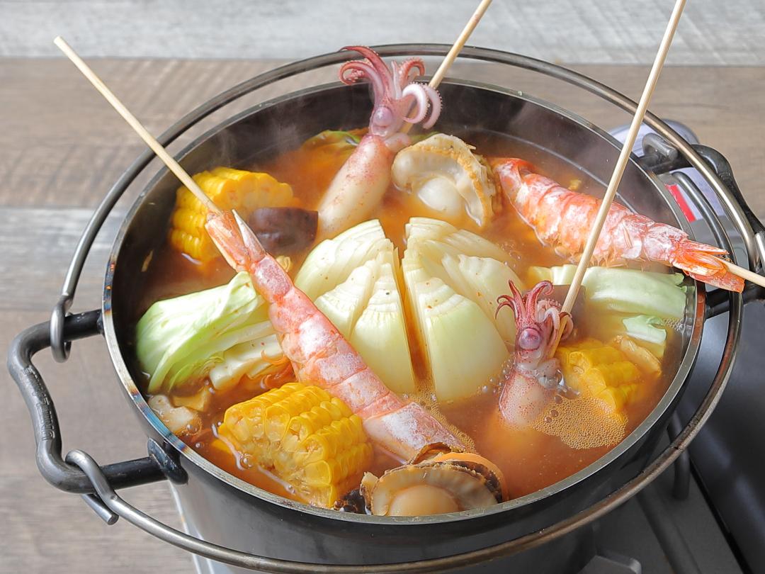 野菜たっぷり！海鮮キムチの外鍋のレシピ・作り方