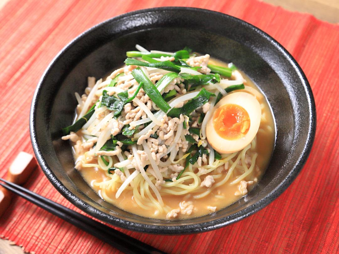 鍋つゆで！濃厚みそラーメン（ミニパックアレンジメニュー）のレシピ・作り方