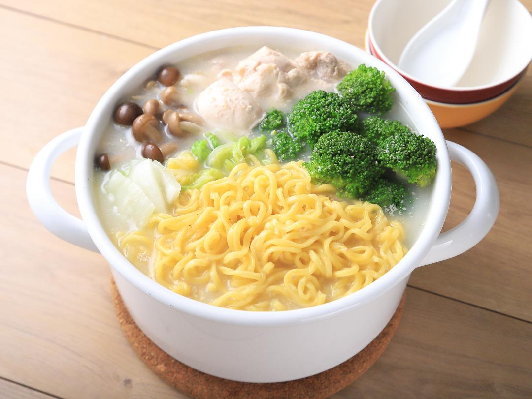 旨さひろがるごま豆乳ラーメン鍋のレシピ・作り方