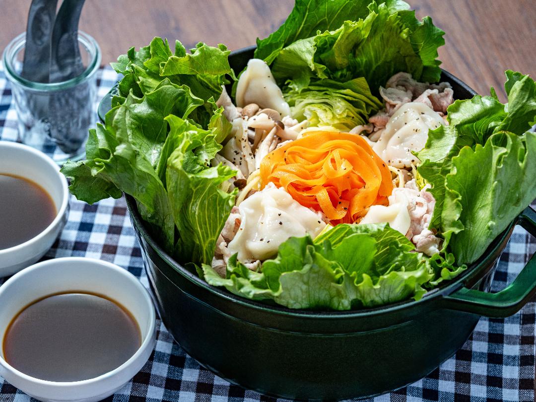 水餃子とまるごとレタス！ずぼらな水炊き