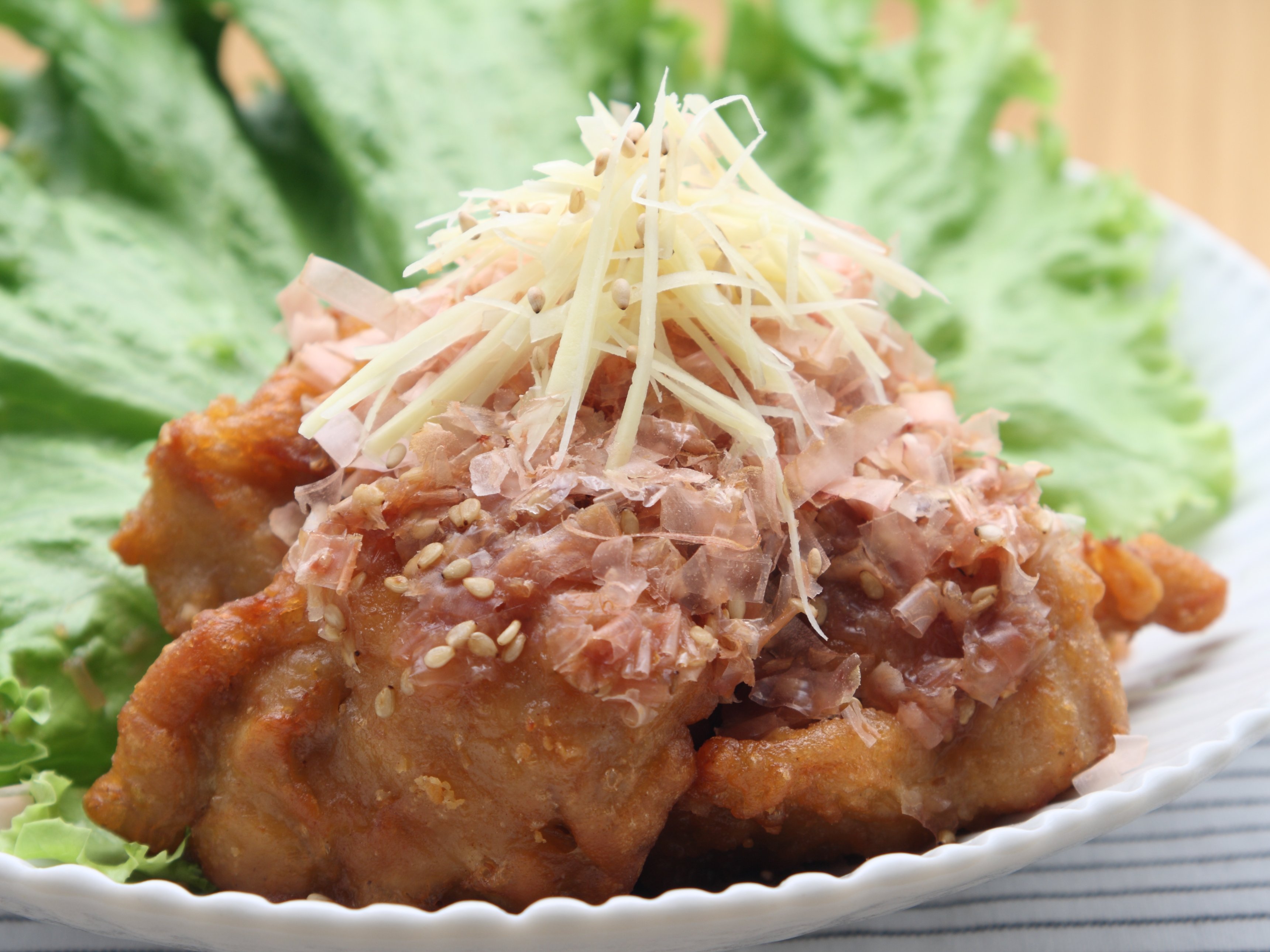 かつお節まみれ生姜チキン