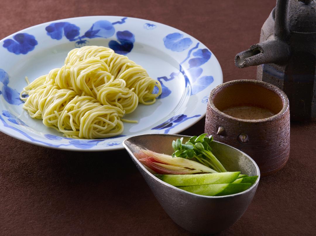 けやき店主監修　金のごまざるラーメン