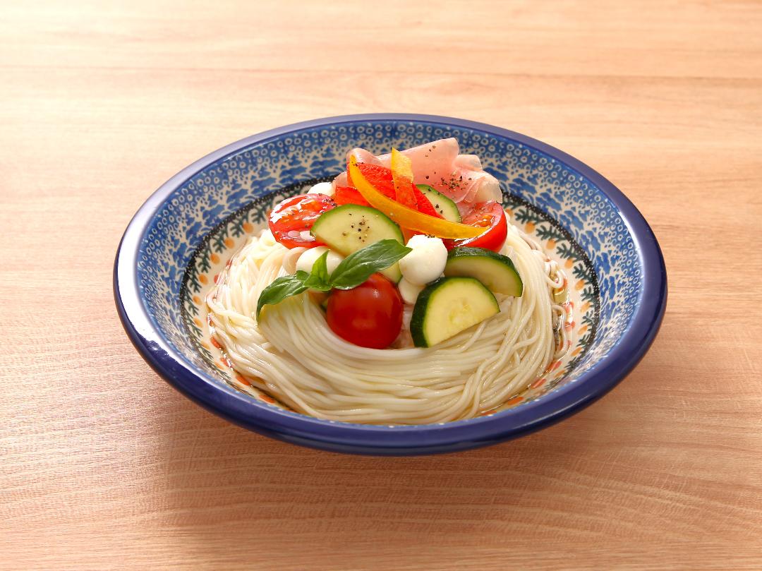 生ハムと夏野菜のイタリアンそうめん（１食あたりの「いいこと酢」摂取量　１０ｍｌ）のレシピ・作り方