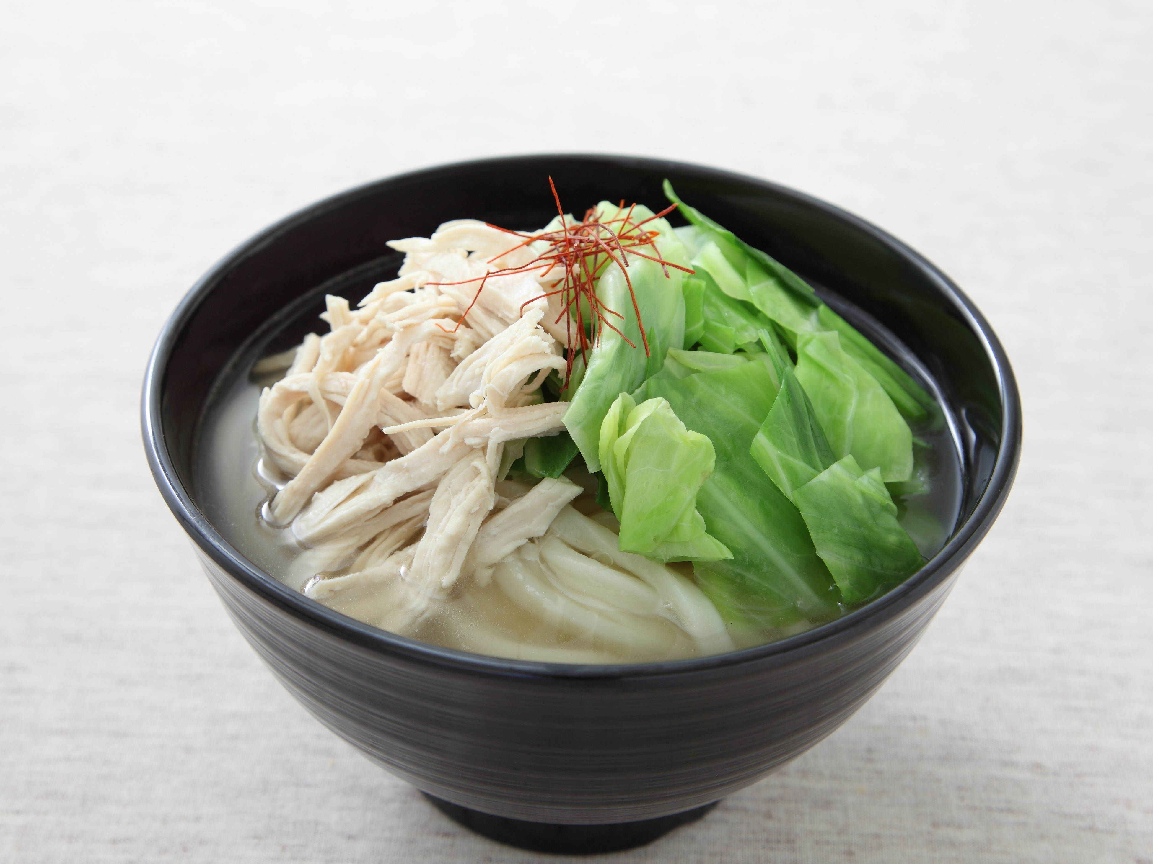 キャベツと鶏肉のしおうどん