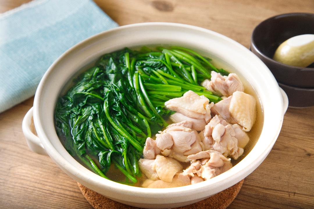 家にアルモンデ！まるごとほうれんそうのおかず鍋のレシピ・作り方