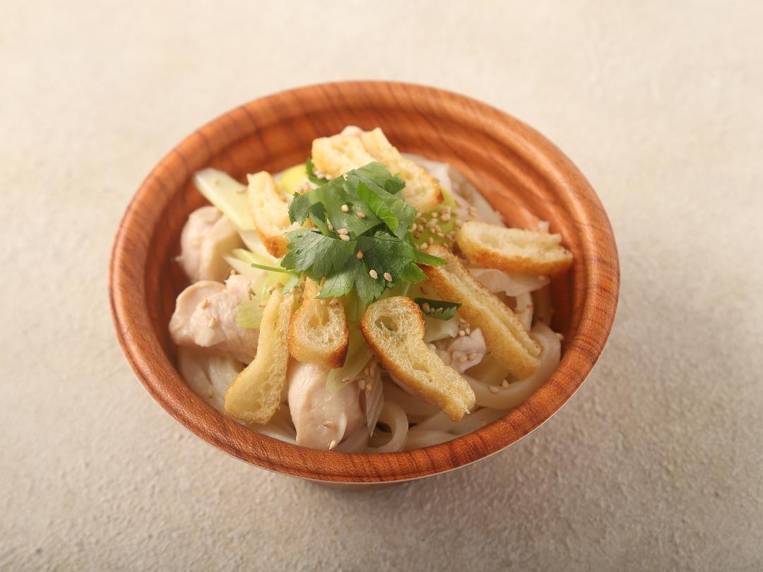 柚子香る地鶏だしのきつねうどん