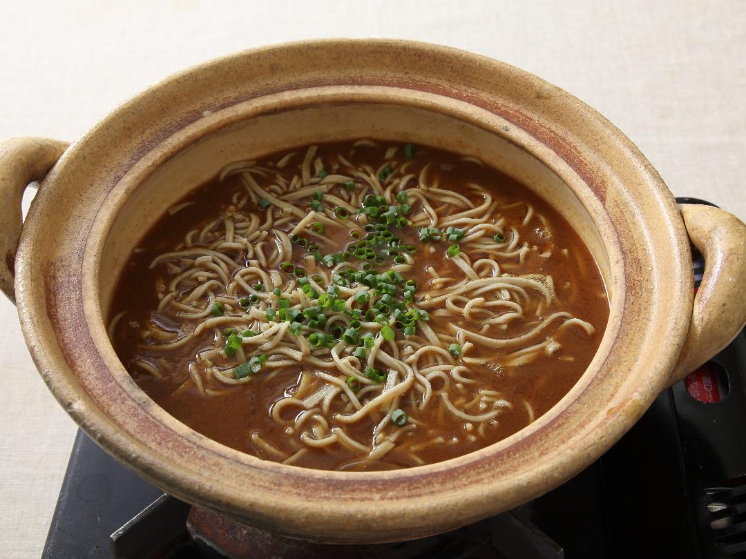 【〆チェン】寄せ鍋つゆのカレーそばのレシピ・作り方