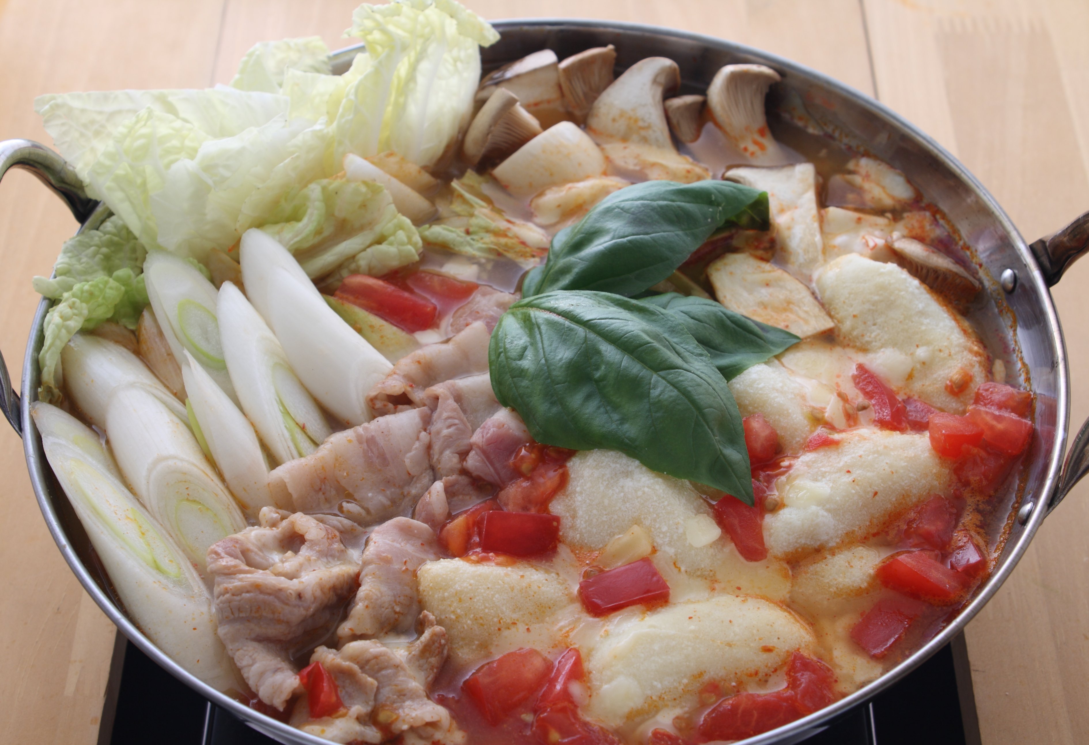 とろとろ豆腐のスンドゥブチゲ　トマト&チーズ風味