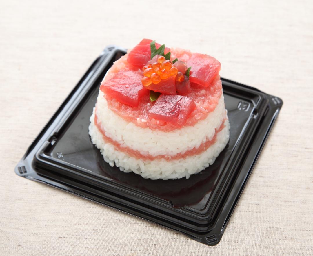 まぐろたたきケーキすし（トレー）