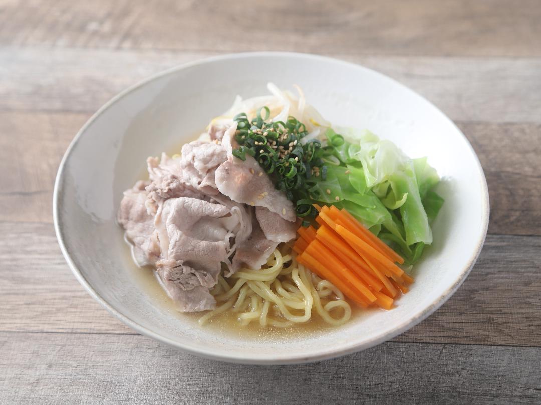 柚子香るぶっかけ豚しゃぶ冷麺