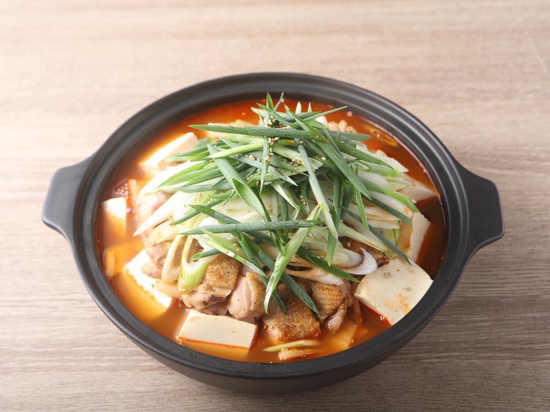 鶏とねぎのスンドゥブチゲ