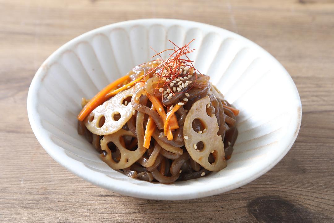 ピリっとうま辛れんコンニャク