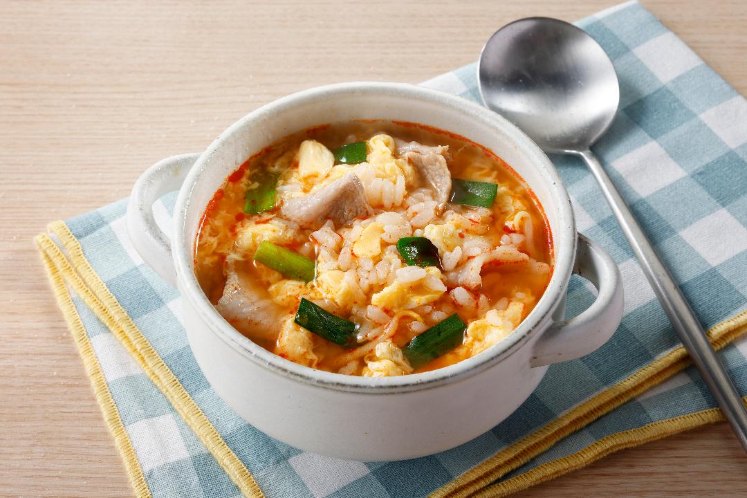 豚肉とふんわり卵のクッパのレシピ・作り方