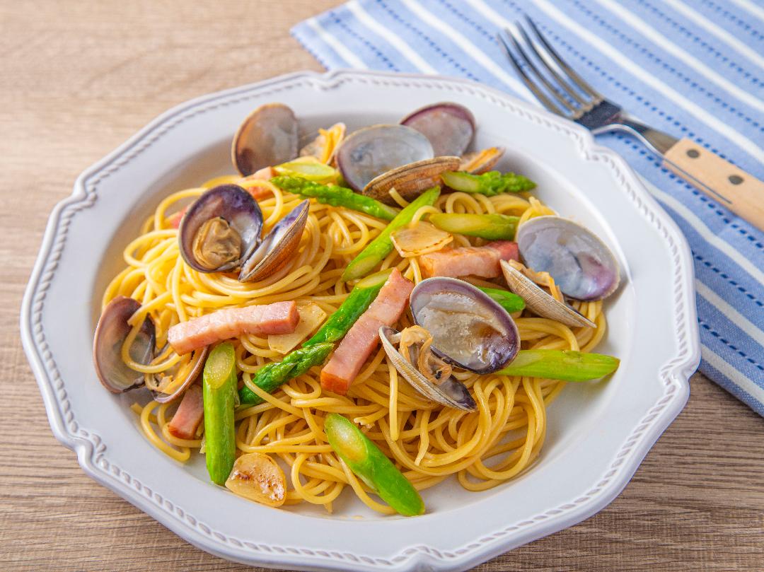 あさりとアスパラの味ぽんパスタ