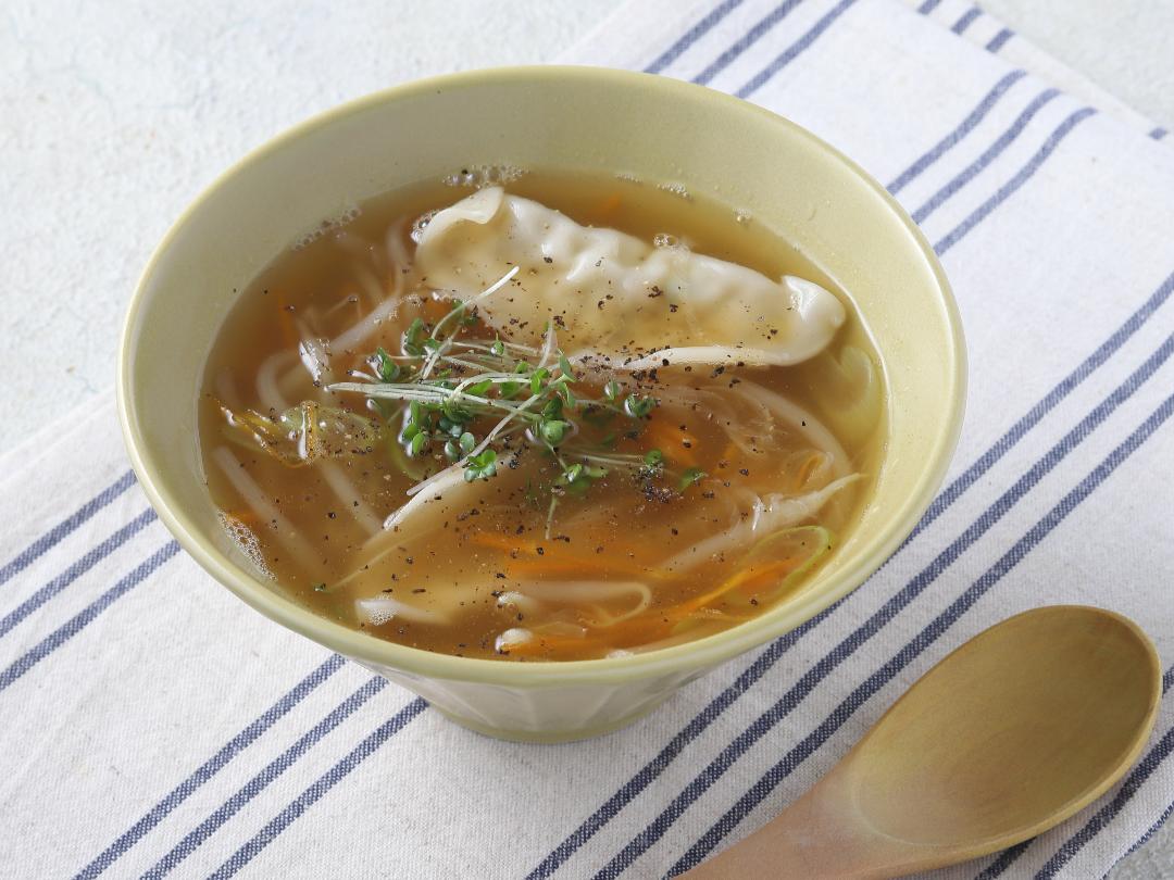 柚子だしのぎょうざスープ