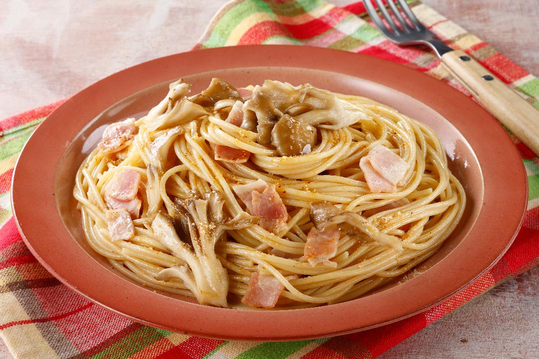 バター香る「味ぽんスパイス」パスタのレシピ・作り方