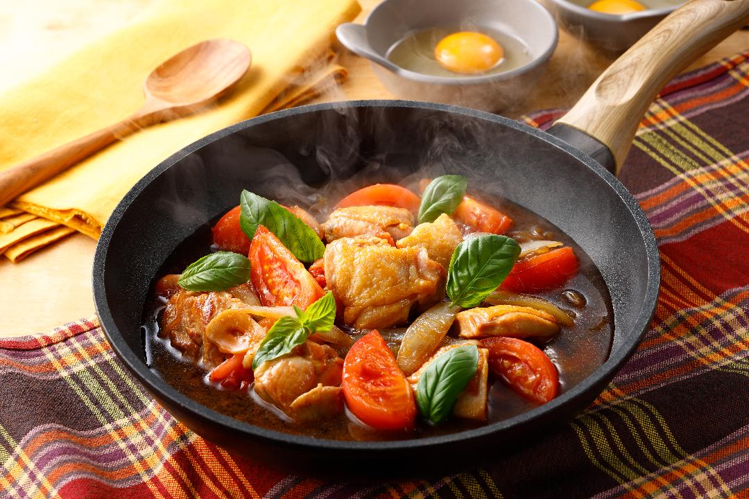 フライパンで！鶏のトマトすき焼き