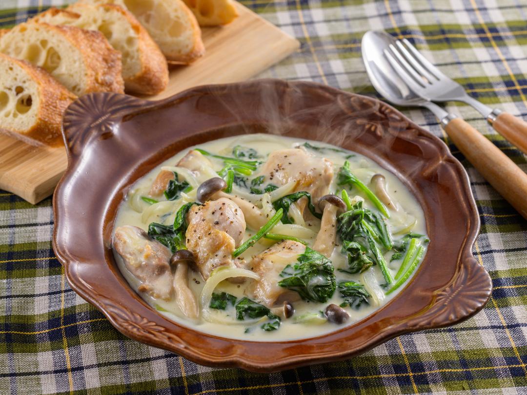 ワンパン！ほうれん草と鶏肉のクリーム煮のレシピ・作り方