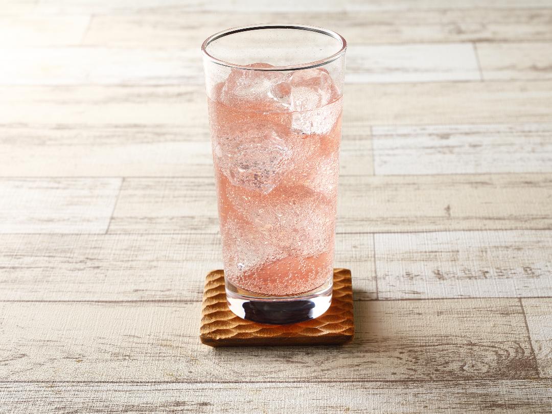 「フルーティス　あまおう」ソーダ割りのレシピ・作り方