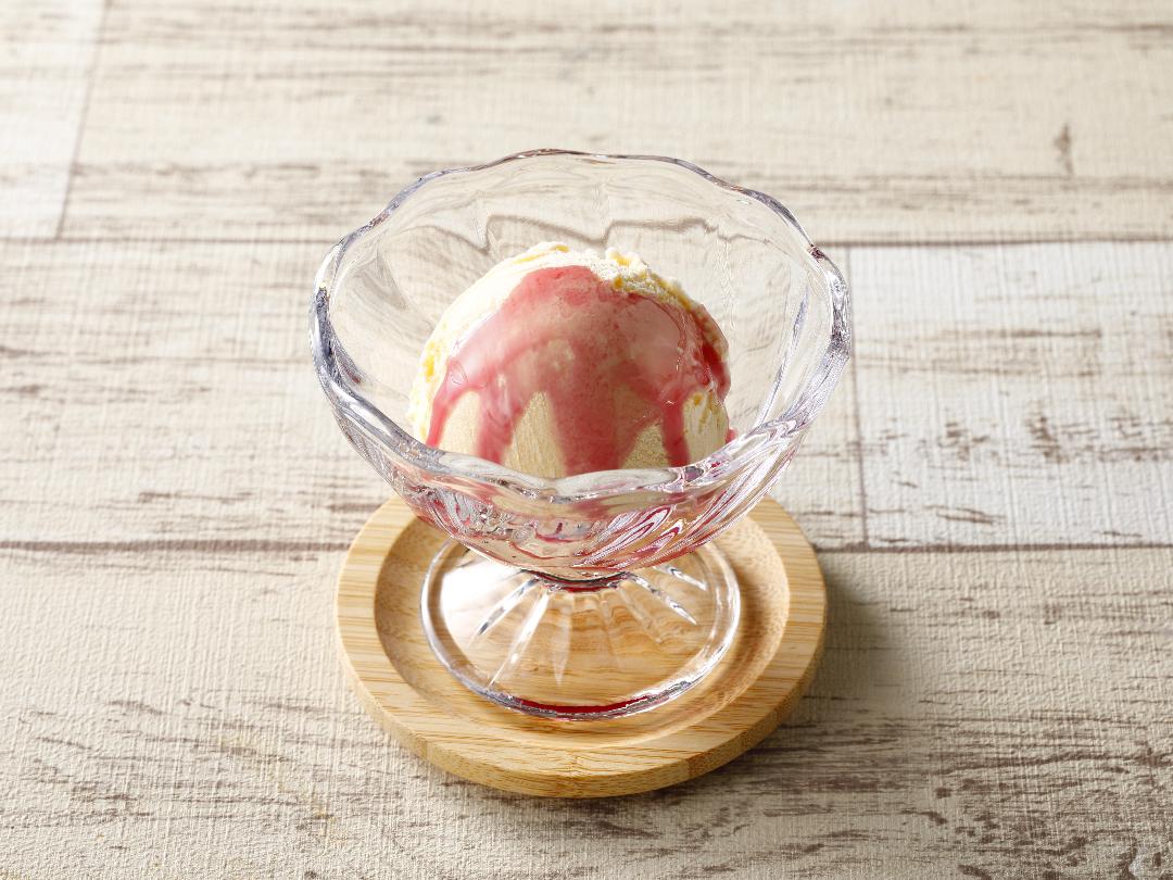 「フルーティス　ざくろ」のバニラアイス　のレシピ・作り方